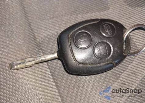 2012 Ford Transit Connect Xlt z USA, uszkodzony, nr VIN NM0LS7BN8CT082472